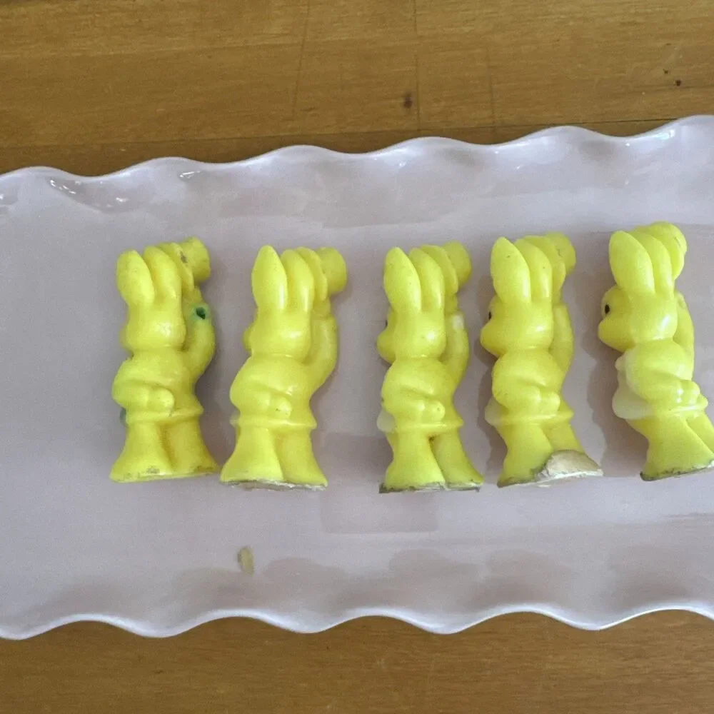 Vintage Gurley Candle Co Yellow Rabbits  Top Hats, Lot of 5, Unburned 3.5 Inch